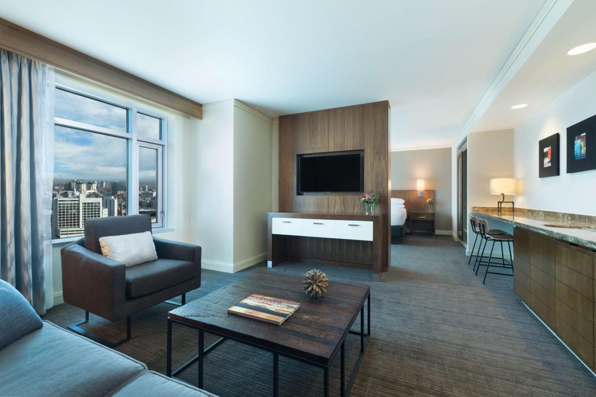 Colorado King Suite,1756540775:JPEG