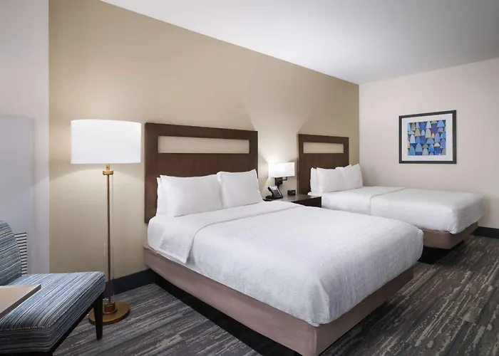 Hampton Inn & Suites Denver Downtown Convention Center